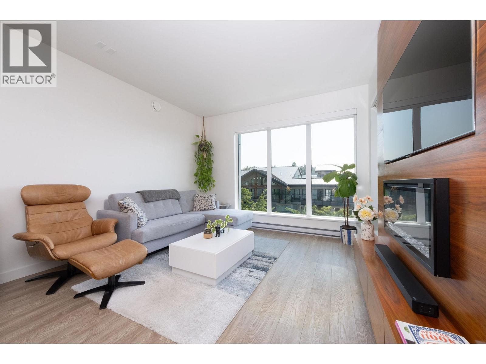 404 1061 Marine Drive, North Vancouver, British Columbia  V7P 1S6 - Photo 6 - R3091099