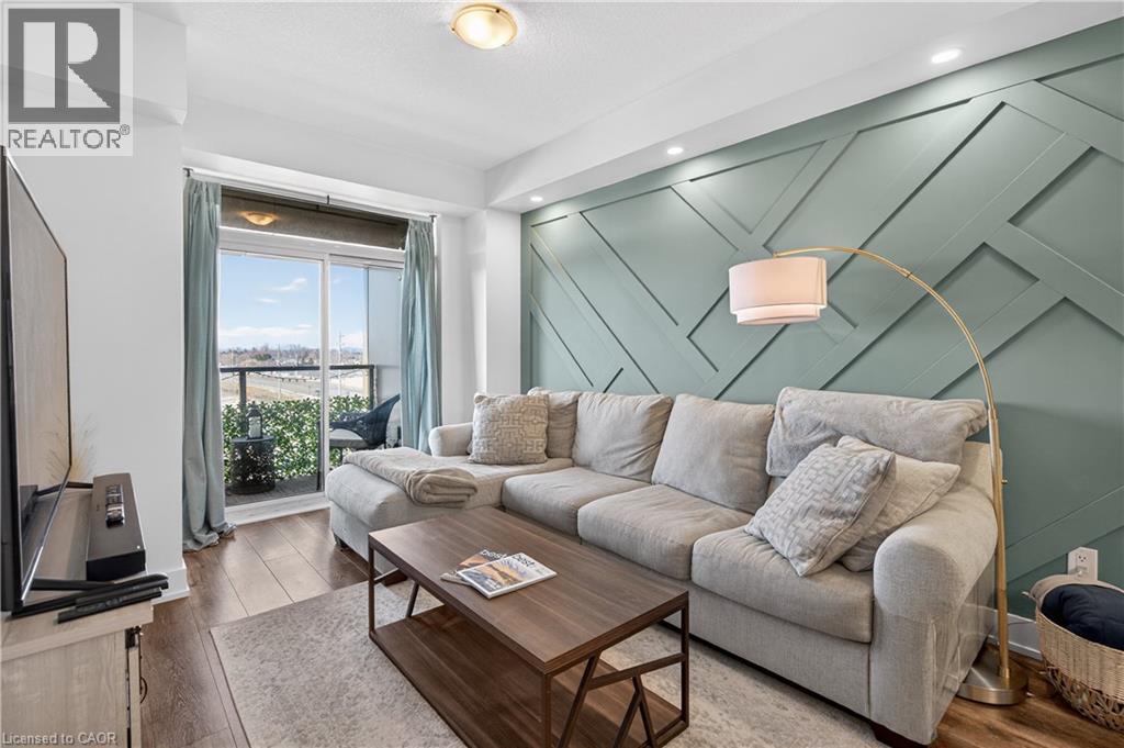 450 E Dundas Street E Unit# 435, Waterdown, Ontario  L8B 1Z2 - Photo 2 - 40808506