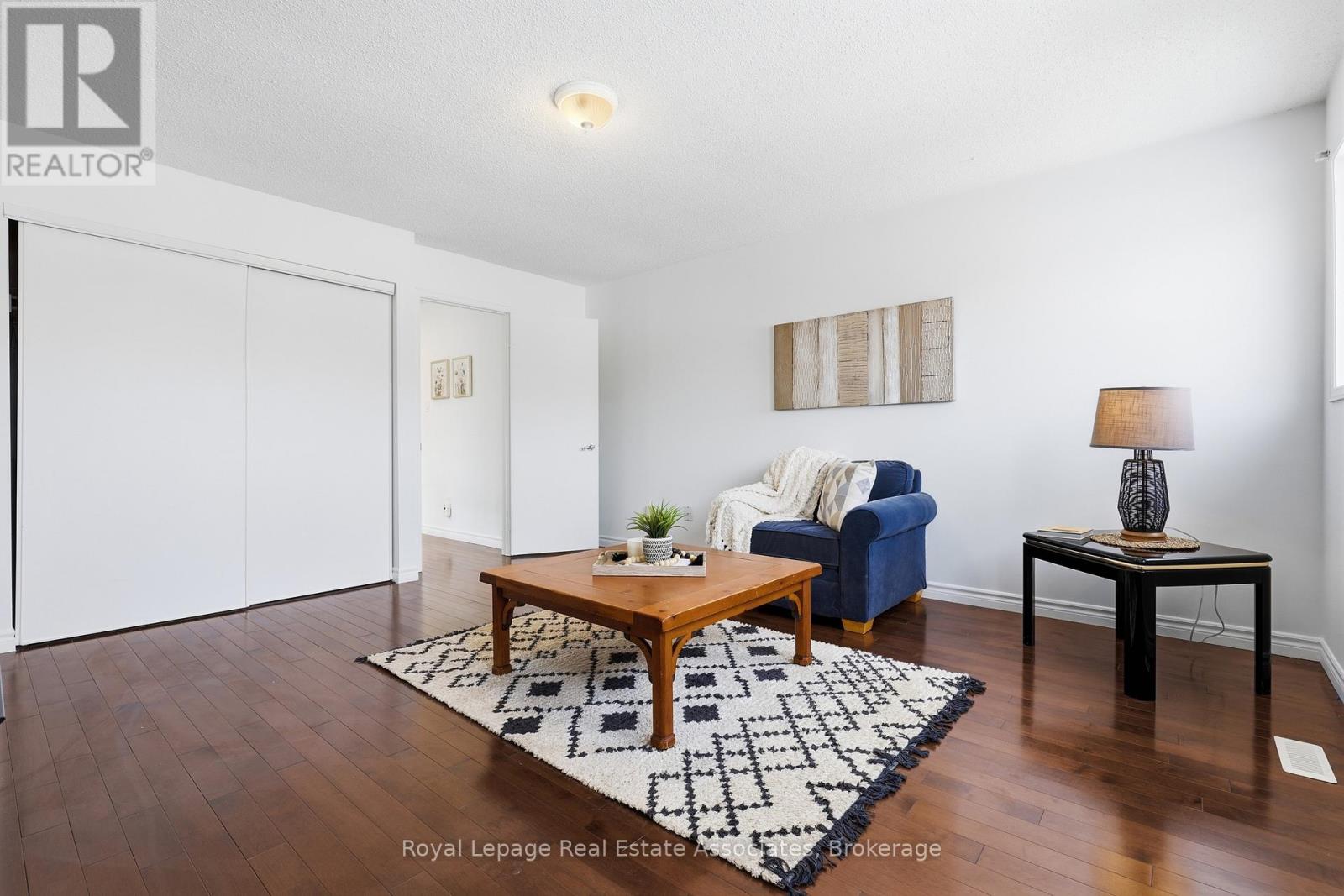 115 Coles Avenue, Vaughan, Ontario  L4L 1L8 - Photo 27 - N12819732