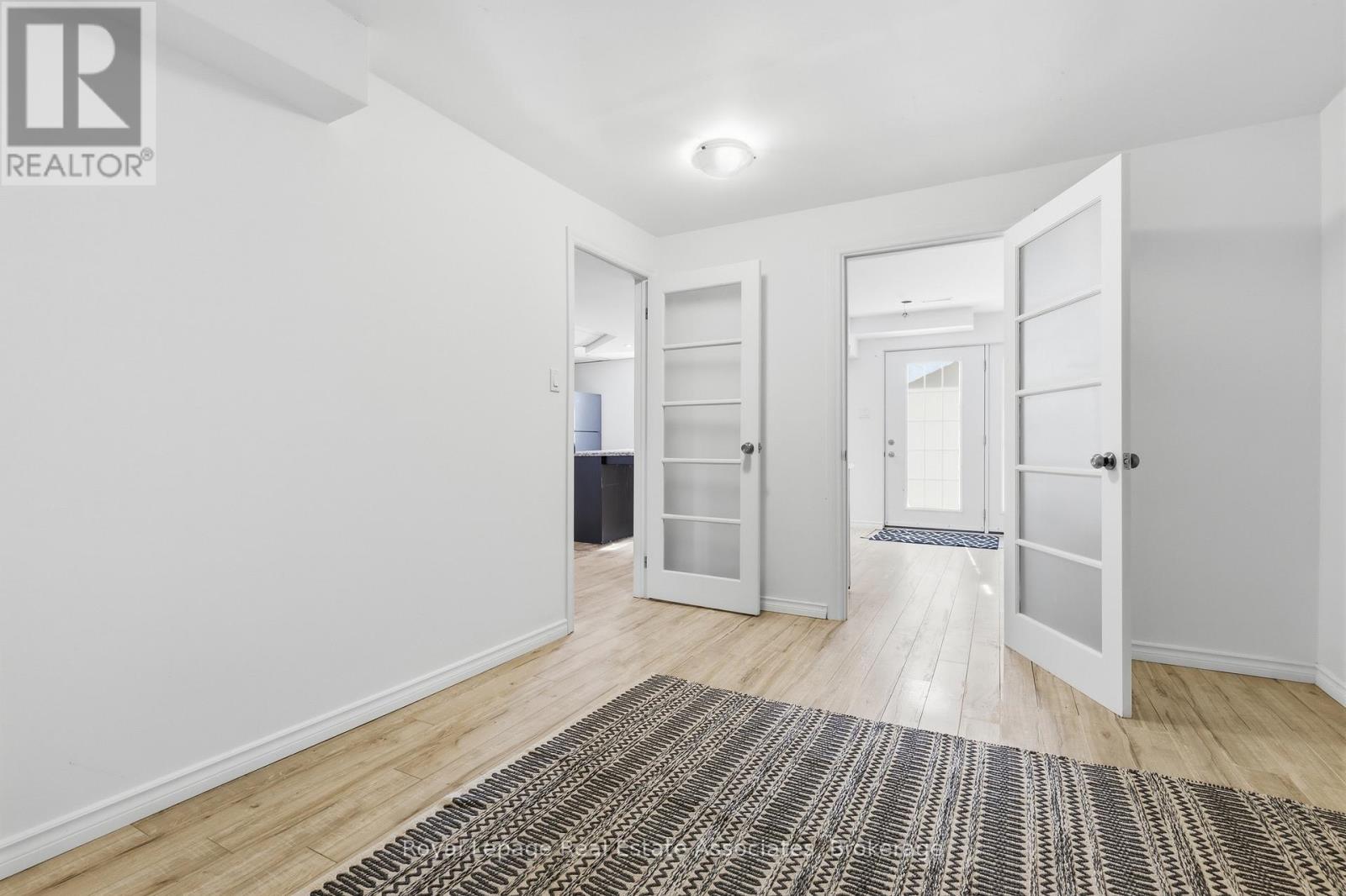 115 Coles Avenue, Vaughan, Ontario  L4L 1L8 - Photo 35 - N12819732