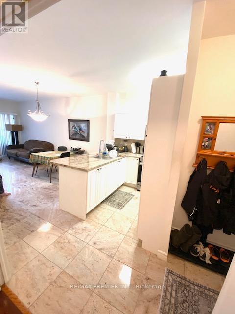 115 - 33 Wallace Street, Vaughan, Ontario  L4L 9L4 - Photo 5 - N12773206
