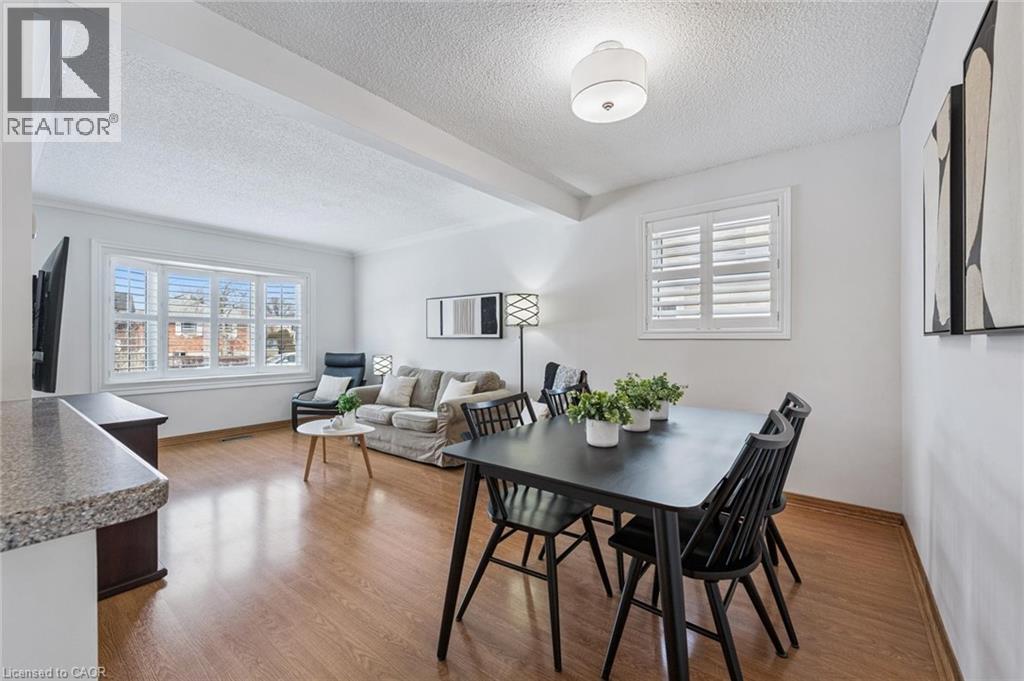 70 Westleigh Crescent, Etobicoke, Ontario  M8W 3Z7 - Photo 8 - 40809739