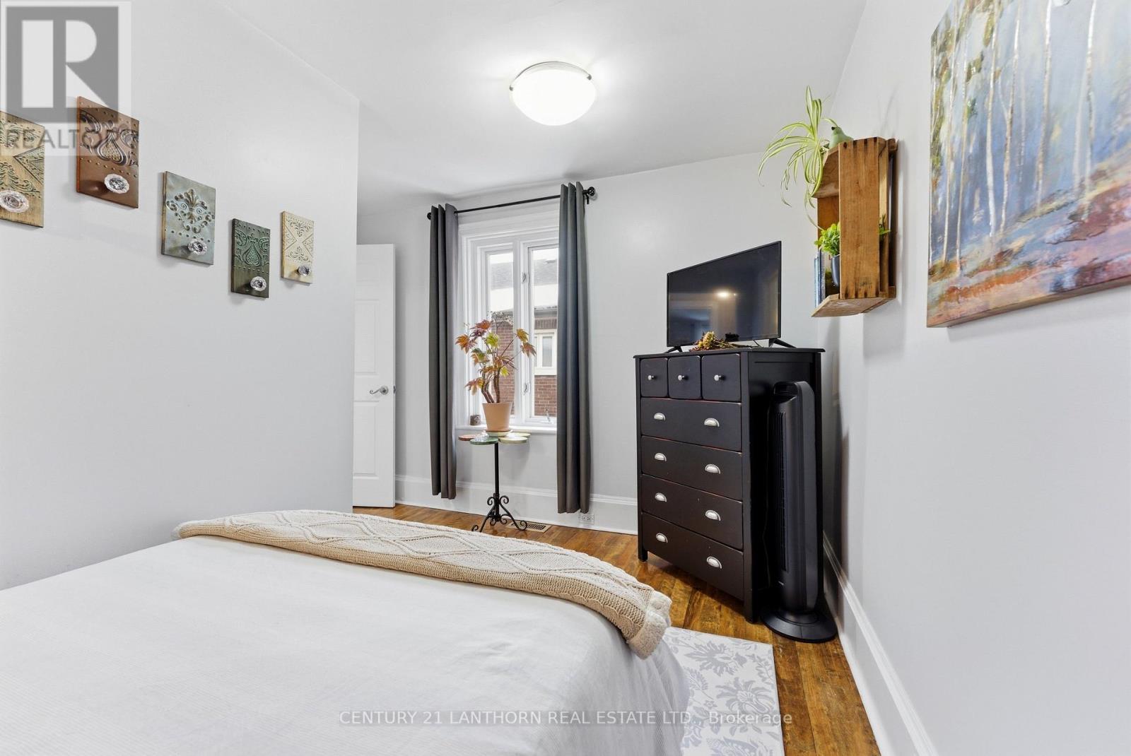 8 Queen Street, Belleville, Ontario  K8N 1T2 - Photo 13 - X12849044