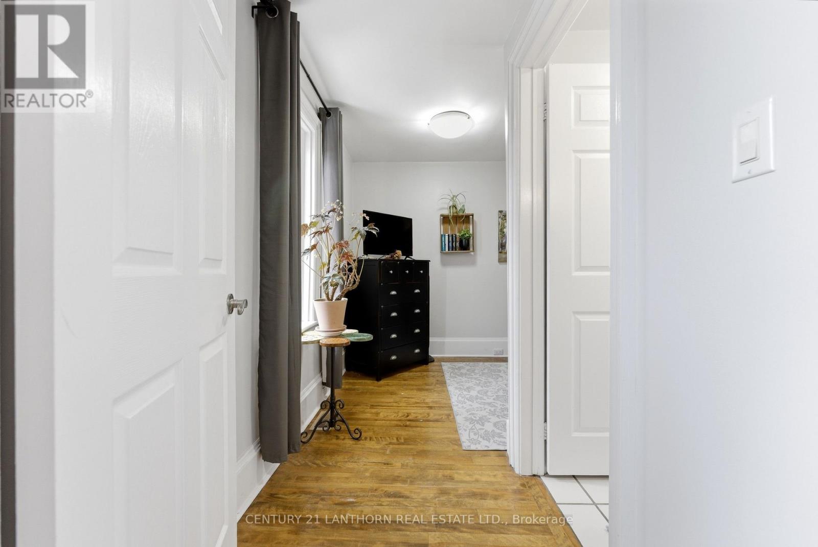 8 Queen Street, Belleville, Ontario  K8N 1T2 - Photo 17 - X12849044