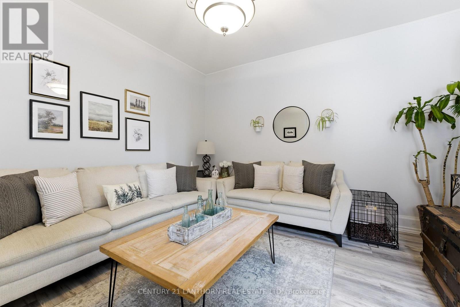 8 Queen Street, Belleville, Ontario  K8N 1T2 - Photo 4 - X12849044