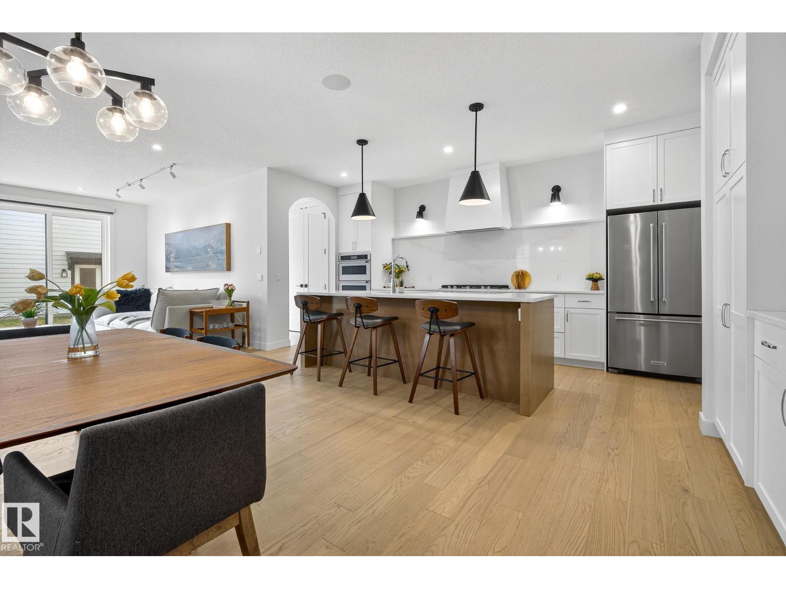 9721 96 St Nw, Edmonton, Alberta  T6C 3Z4 - Photo 5 - E4472066