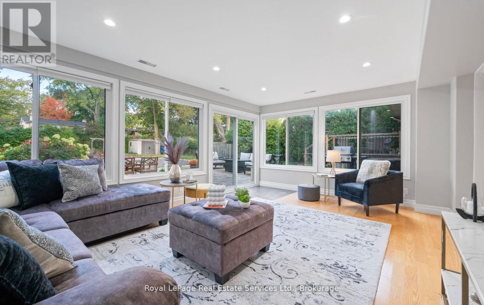 1465 Shamrock Lane, Oakville, Ontario  L6L 1R1 - Photo 33 - W12848924