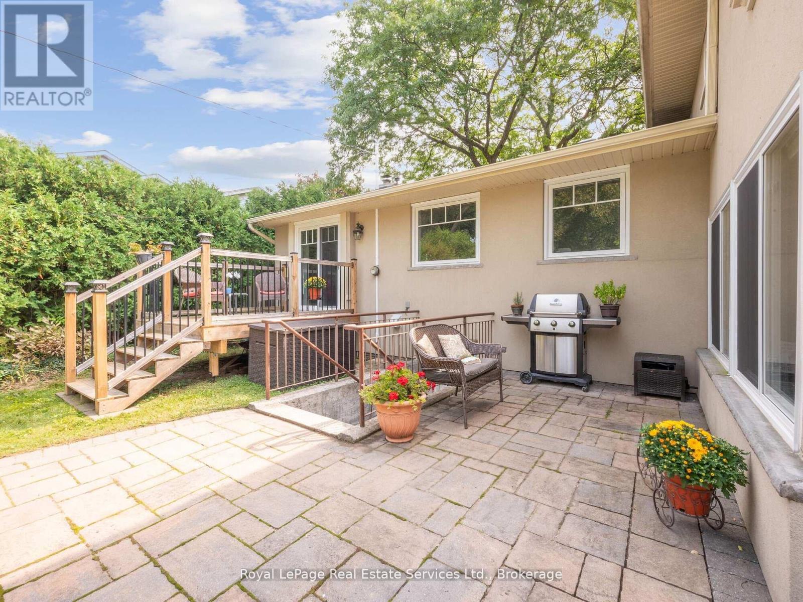 1465 Shamrock Lane, Oakville, Ontario  L6L 1R1 - Photo 47 - W12848924