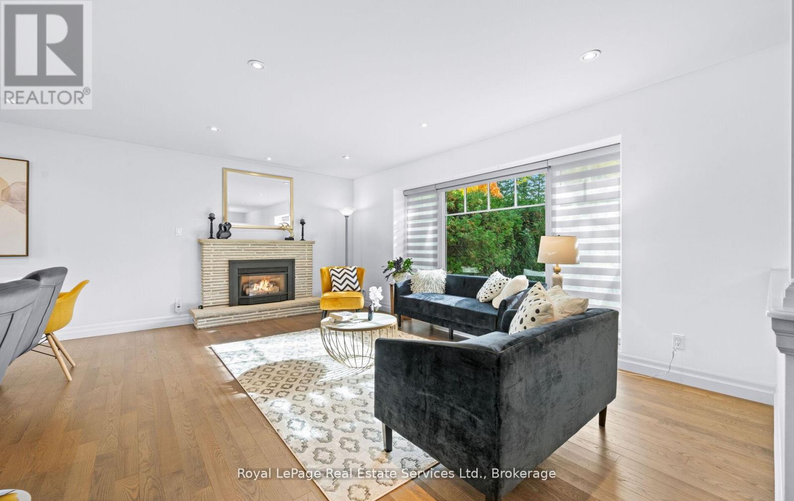 1465 Shamrock Lane, Oakville, Ontario  L6L 1R1 - Photo 7 - W12848924