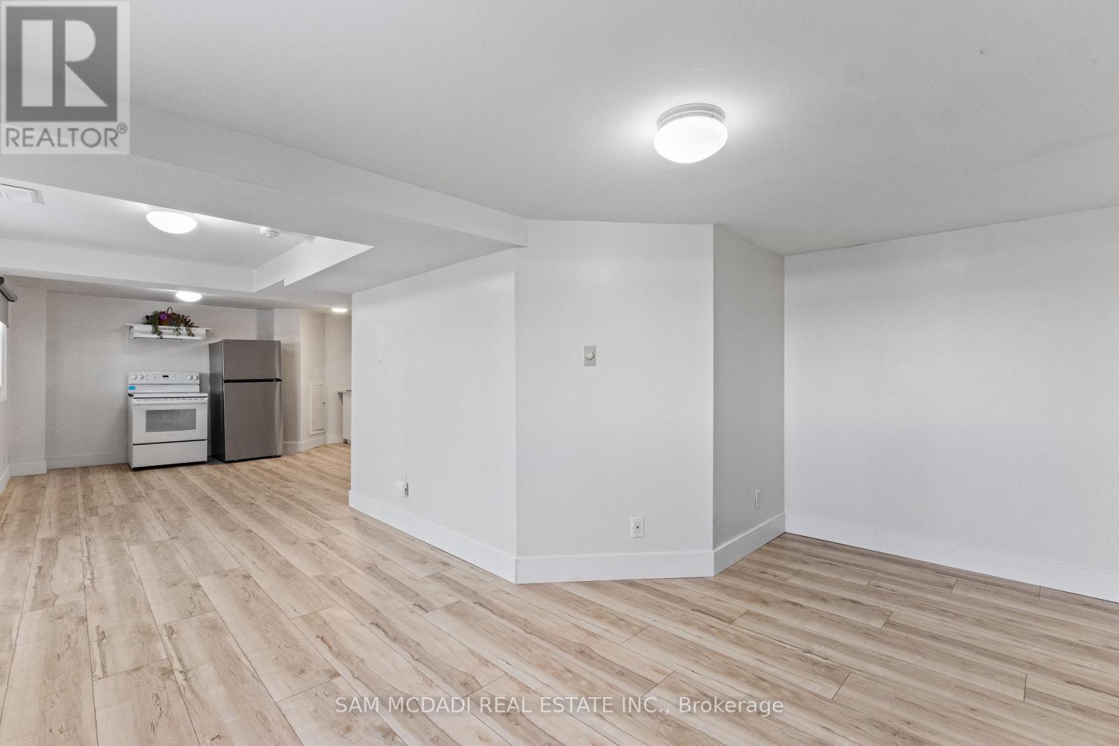 5275 Thornwood Drive, Mississauga, Ontario  L4Z 3J3 - Photo 38 - W12843598