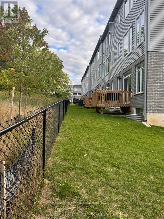 49 - 990 Deveron Crescent, London South, Ontario  N5Z 0B3 - Photo 14 - X12848678