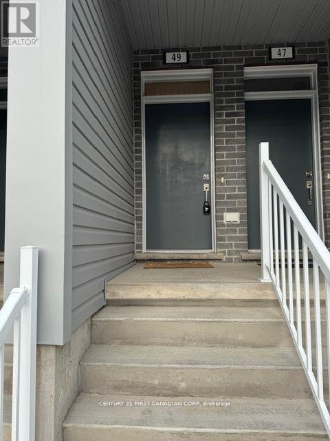 49 - 990 Deveron Crescent, London South, Ontario  N5Z 0B3 - Photo 2 - X12848678