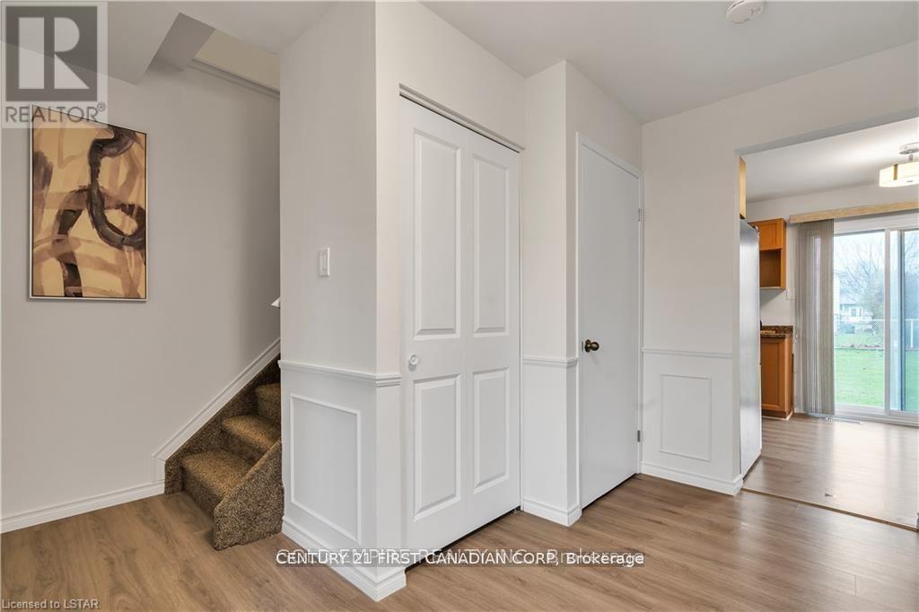 53 Archer Crescent, London South, Ontario  N6E 2A4 - Photo 14 - X12848686