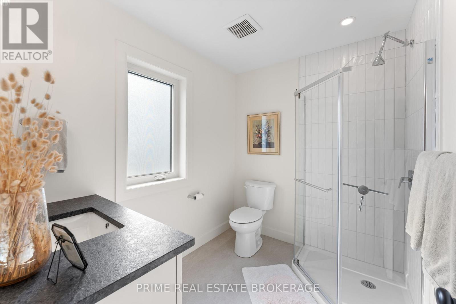 1969 Buroak Crescent, London North, Ontario  N6G 3X9 - Photo 32 - X12848776