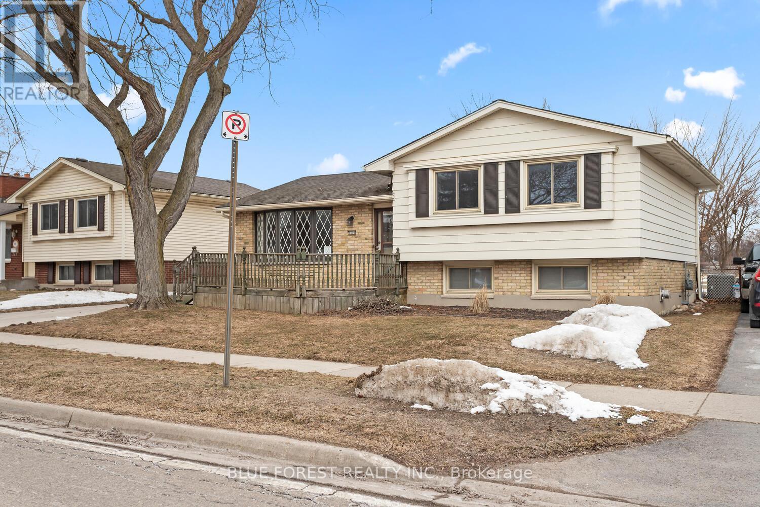 1001 Osgoode Drive, London South, Ontario  N6E 1C9 - Photo 3 - X12848940