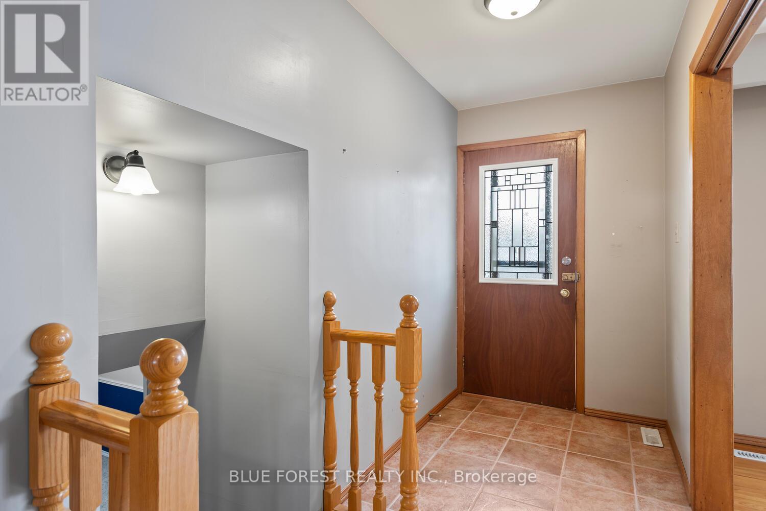 1001 Osgoode Drive, London South, Ontario  N6E 1C9 - Photo 5 - X12848940