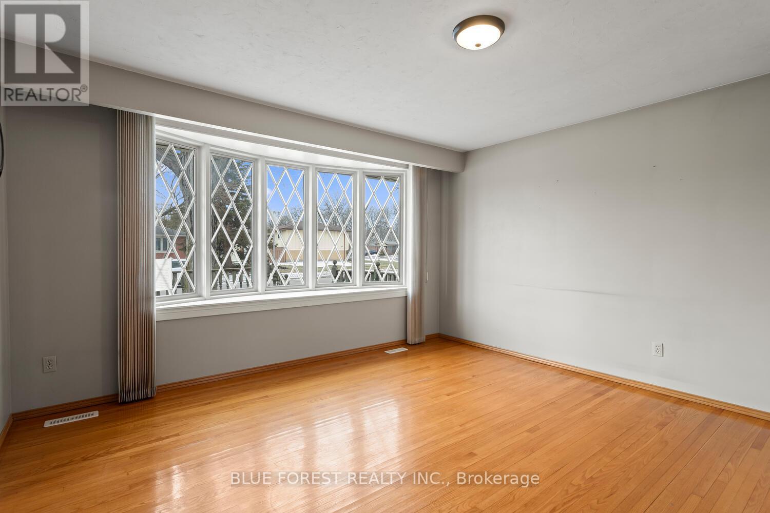 1001 Osgoode Drive, London South, Ontario  N6E 1C9 - Photo 7 - X12848940