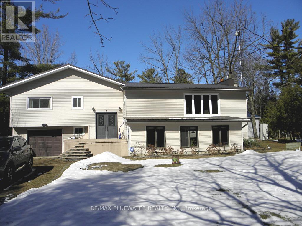6386 Victoria Avenue, Lambton Shores, Ontario  N0N 1J2 - Photo 42 - X12849002