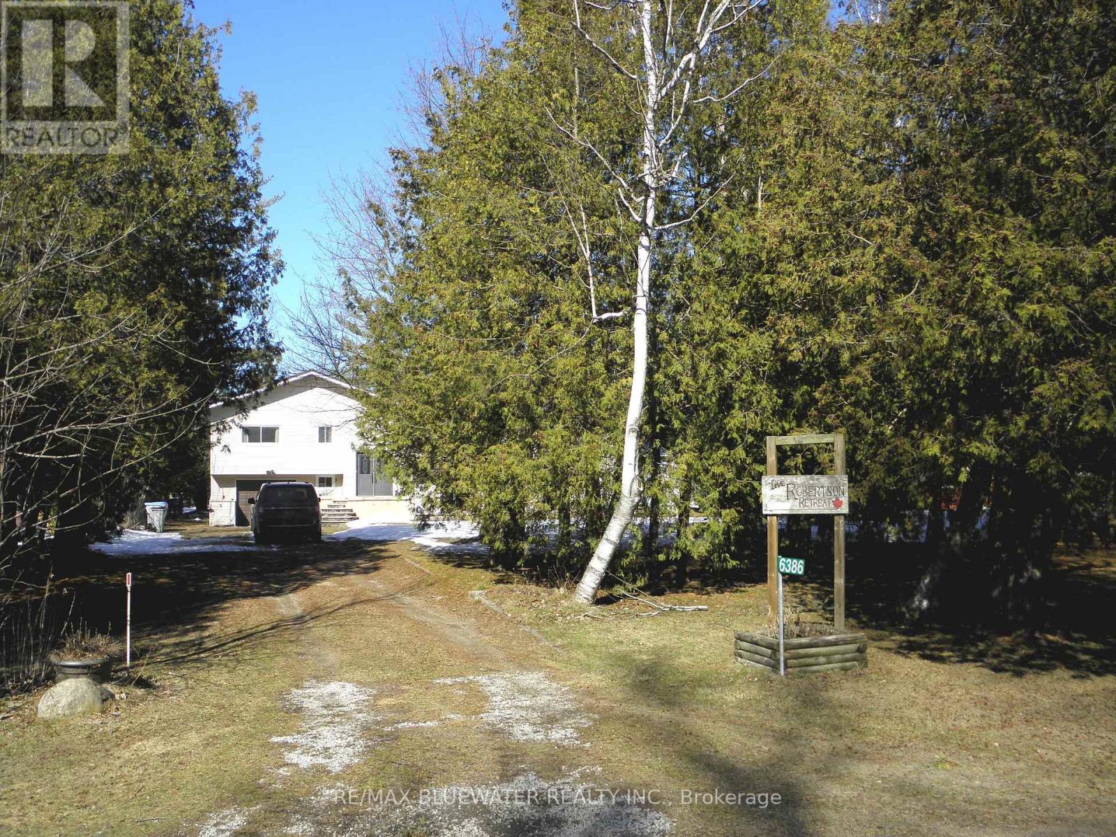 6386 Victoria Avenue, Lambton Shores, Ontario  N0N 1J2 - Photo 43 - X12849002