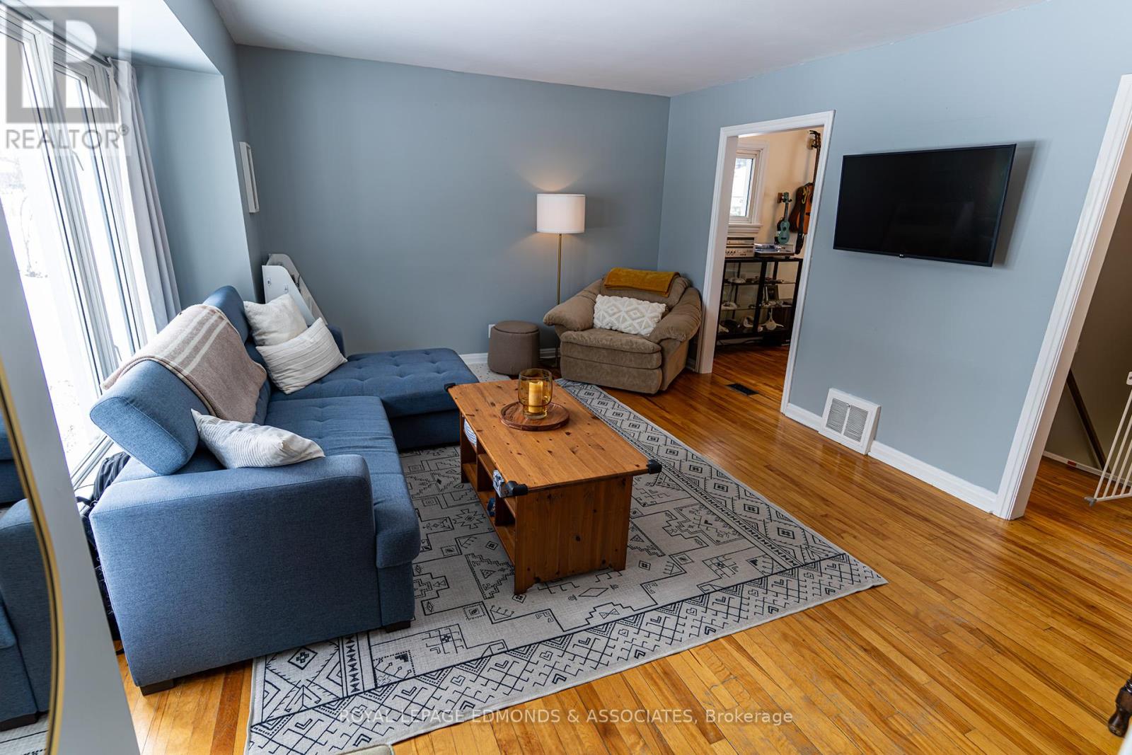 566 Elizabeth Street, Pembroke, Ontario  K8A 1W8 - Photo 10 - X12848852