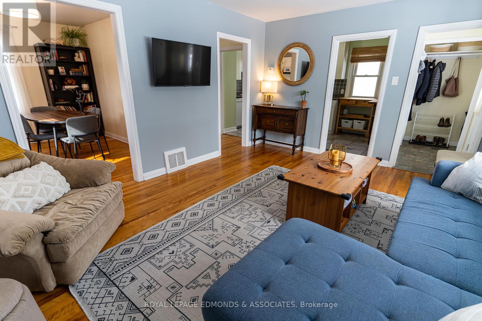 566 Elizabeth Street, Pembroke, Ontario  K8A 1W8 - Photo 11 - X12848852