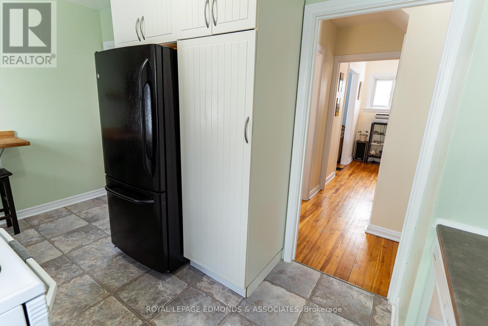 566 Elizabeth Street, Pembroke, Ontario  K8A 1W8 - Photo 15 - X12848852