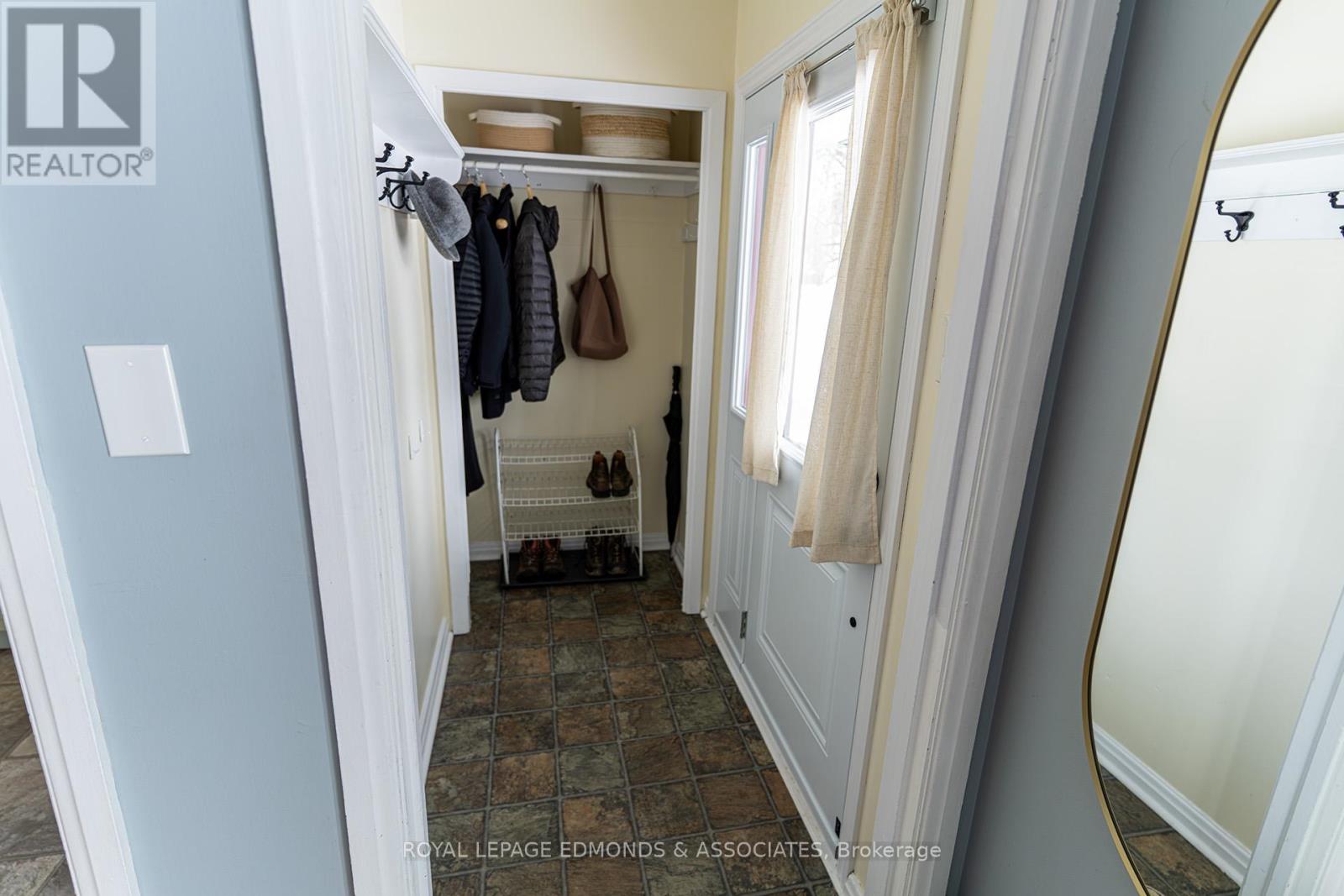 566 Elizabeth Street, Pembroke, Ontario  K8A 1W8 - Photo 8 - X12848852