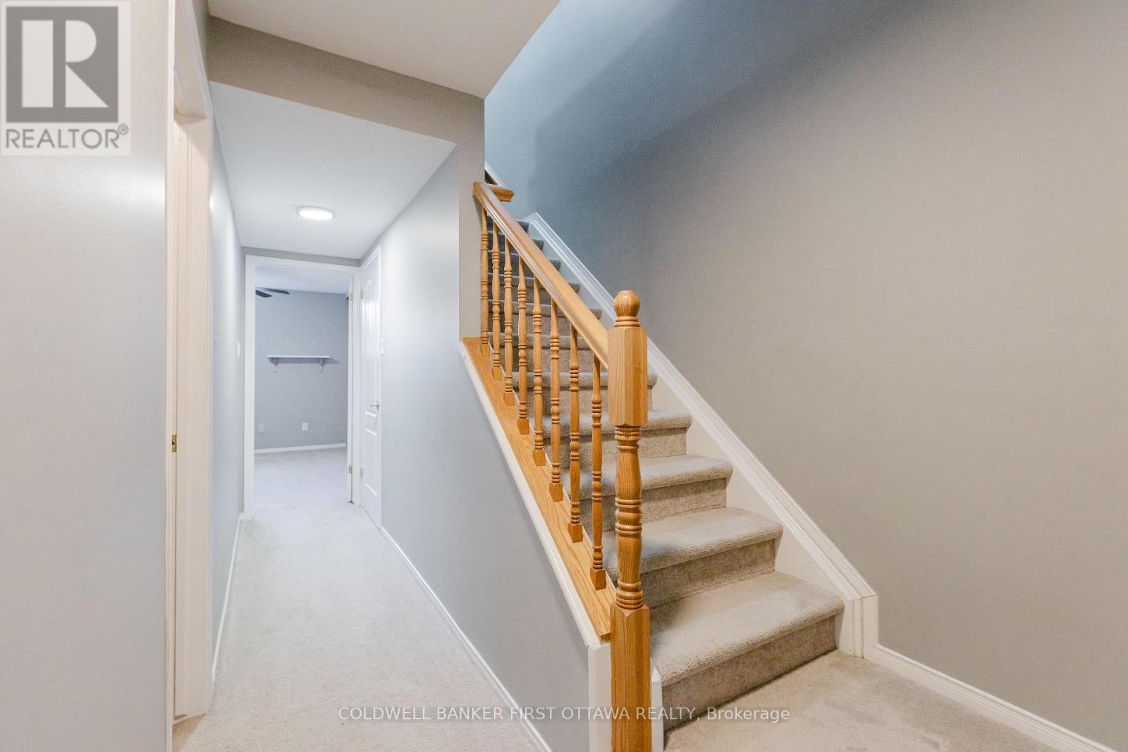 292 Cresthaven Drive, Ottawa, Ontario  K2G 6W4 - Photo 13 - X12848734