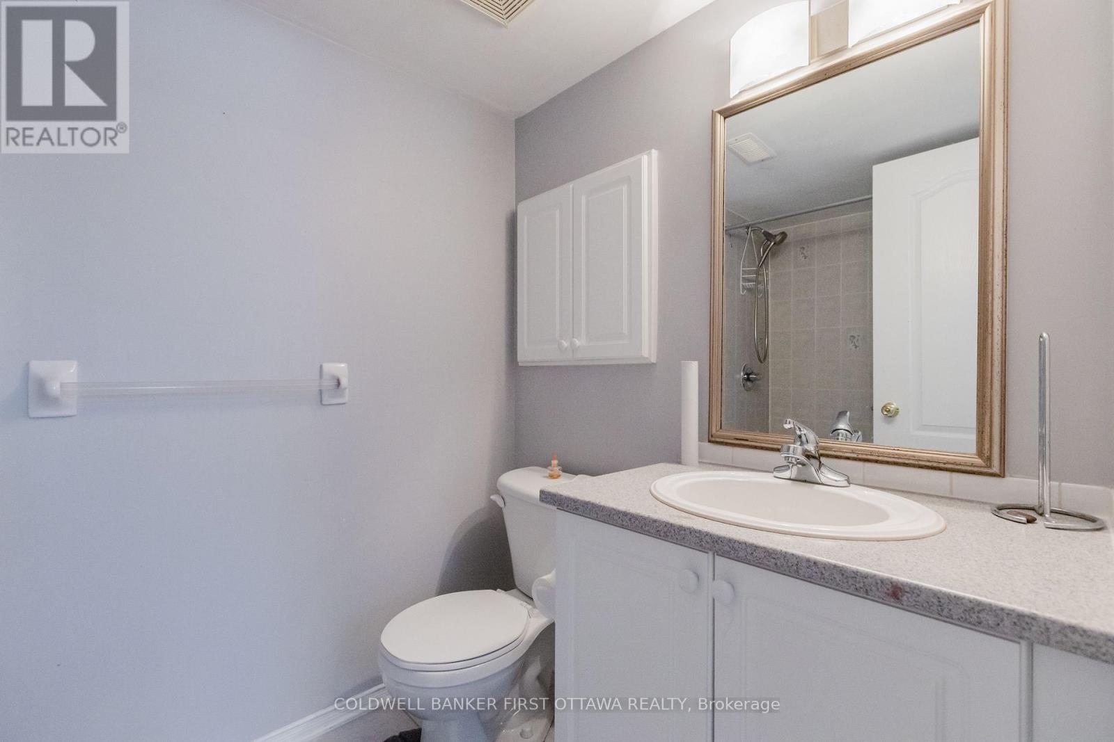 292 Cresthaven Drive, Ottawa, Ontario  K2G 6W4 - Photo 16 - X12848734