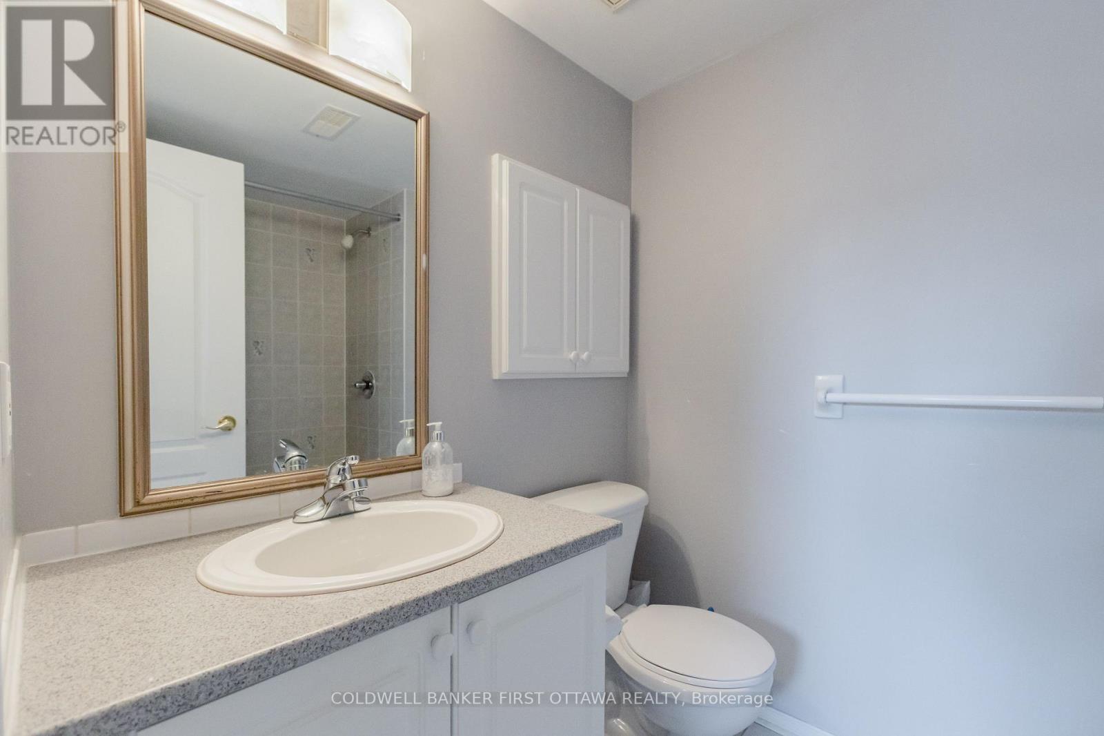 292 Cresthaven Drive, Ottawa, Ontario  K2G 6W4 - Photo 20 - X12848734