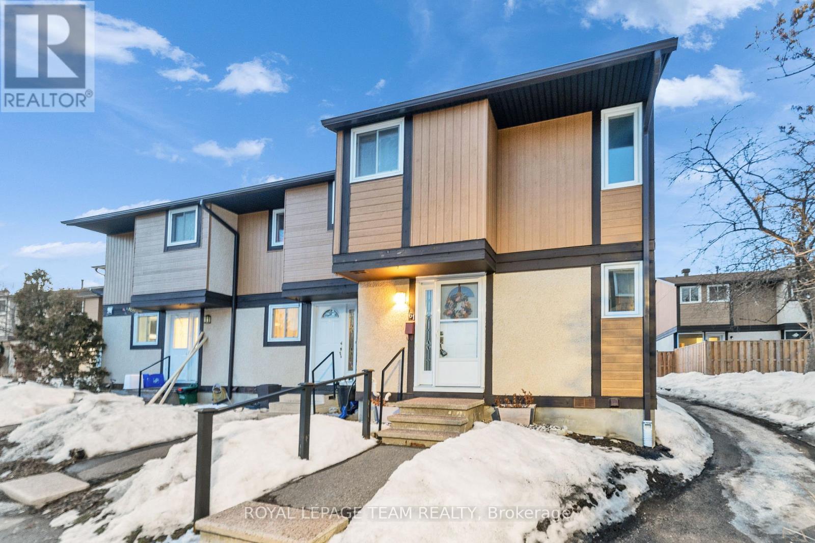 61 - 3344 Uplands Drive, Ottawa, Ontario  K1V 9R9 - Photo 2 - X12848738