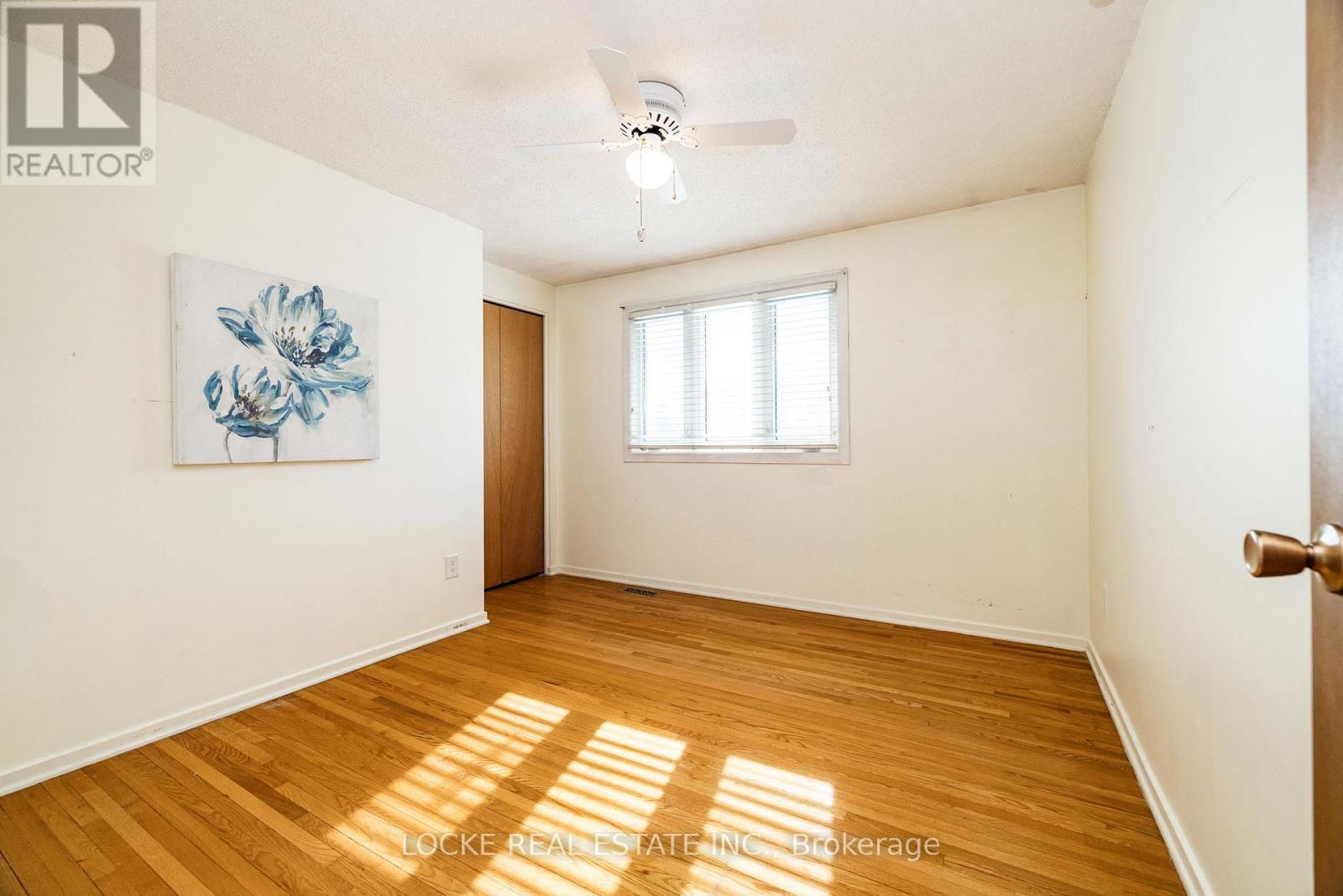 279 Hoylake Crescent, Ottawa, Ontario  K1E 1M1 - Photo 30 - X12848846