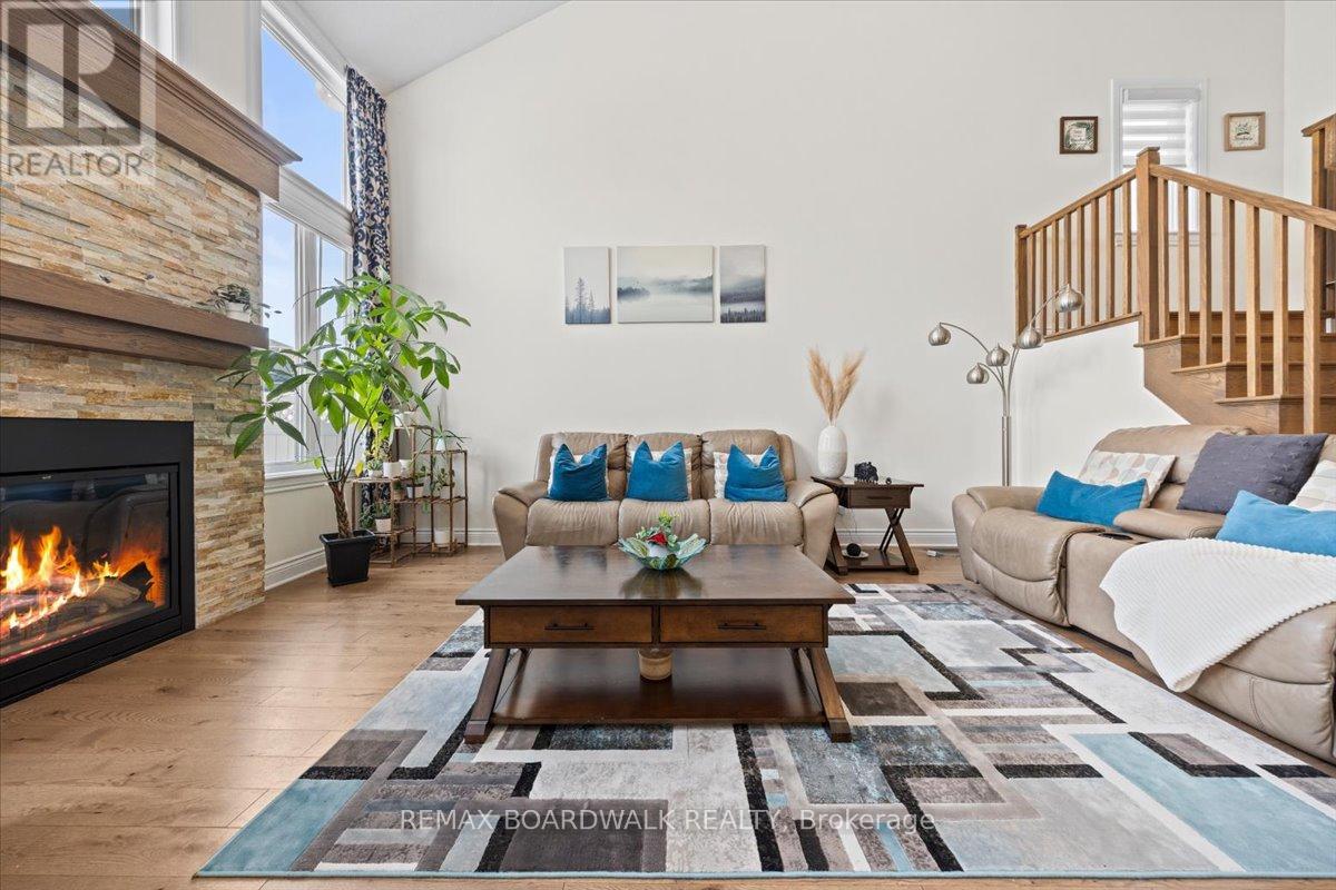 330 Bobolink Ridge, Ottawa, Ontario  K2V 0B7 - Photo 13 - X12848874