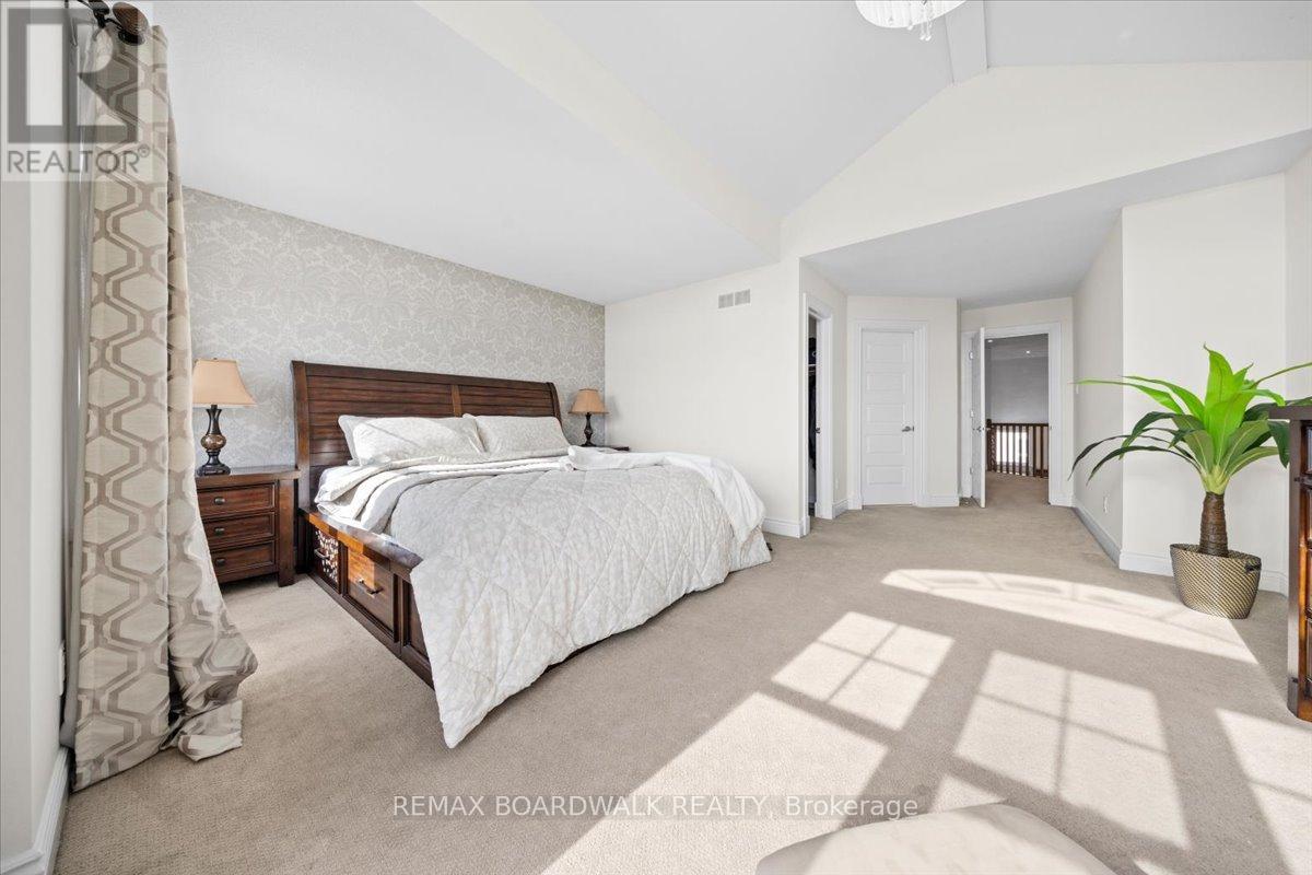 330 Bobolink Ridge, Ottawa, Ontario  K2V 0B7 - Photo 30 - X12848874