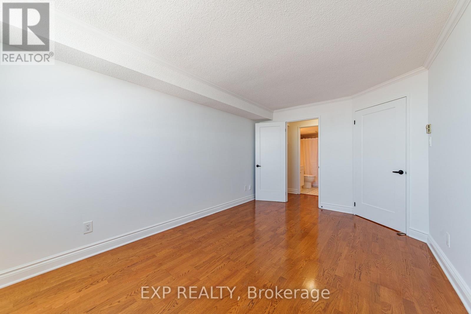 1004 - 1440 Heron Road, Ottawa, Ontario  K1V 0X2 - Photo 20 - X12848876