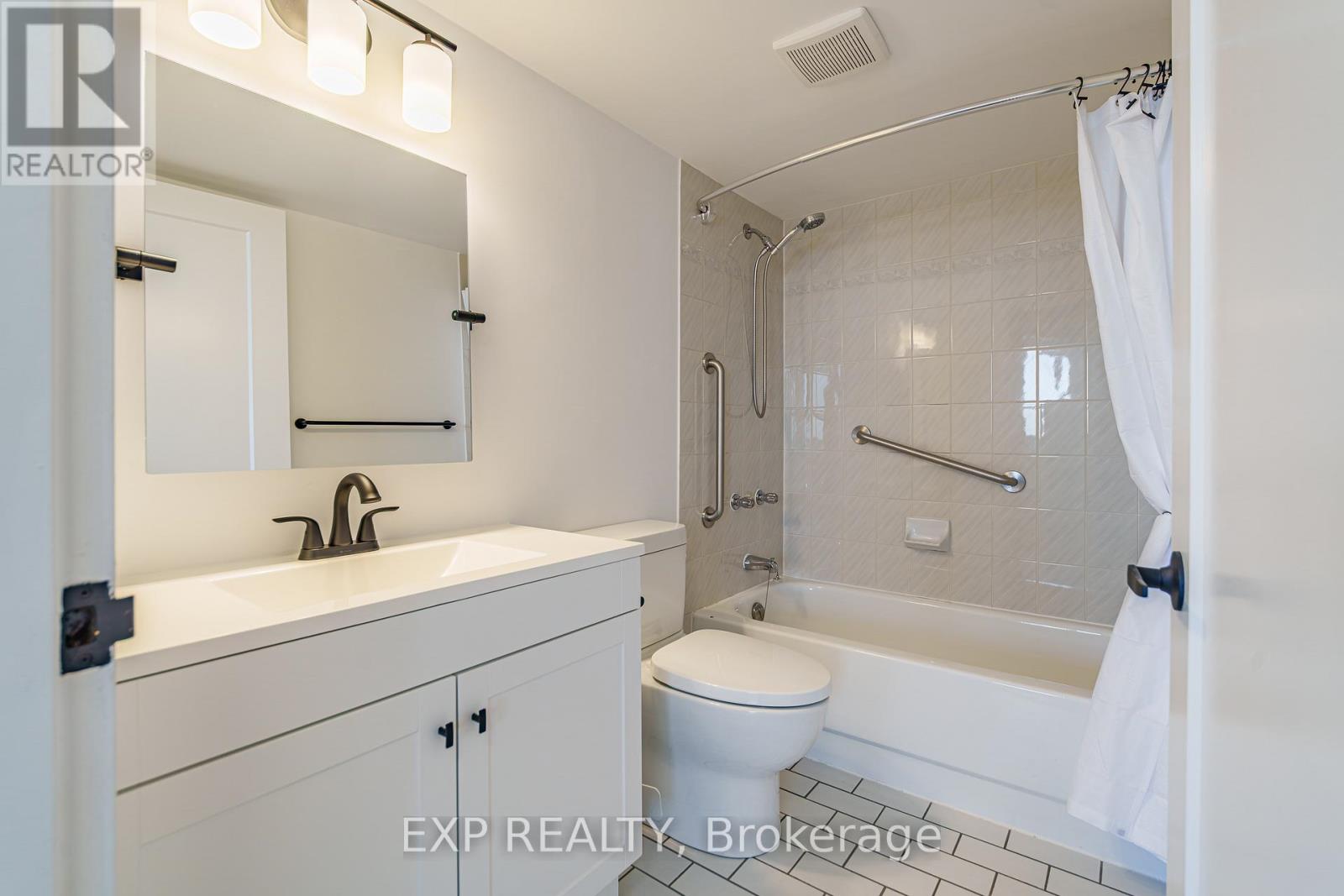 1004 - 1440 Heron Road, Ottawa, Ontario  K1V 0X2 - Photo 5 - X12848876