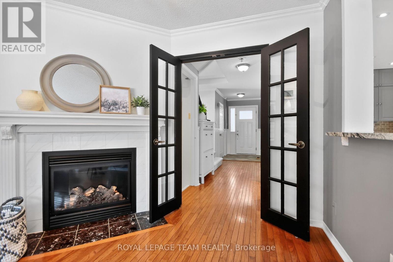 2 Furlong Crescent, Ottawa, Ontario  K2M 2J1 - Photo 14 - X12848888