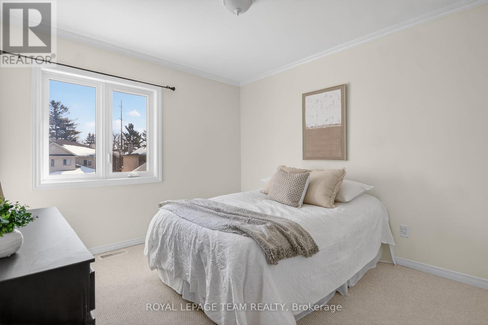 2 Furlong Crescent, Ottawa, Ontario  K2M 2J1 - Photo 35 - X12848888