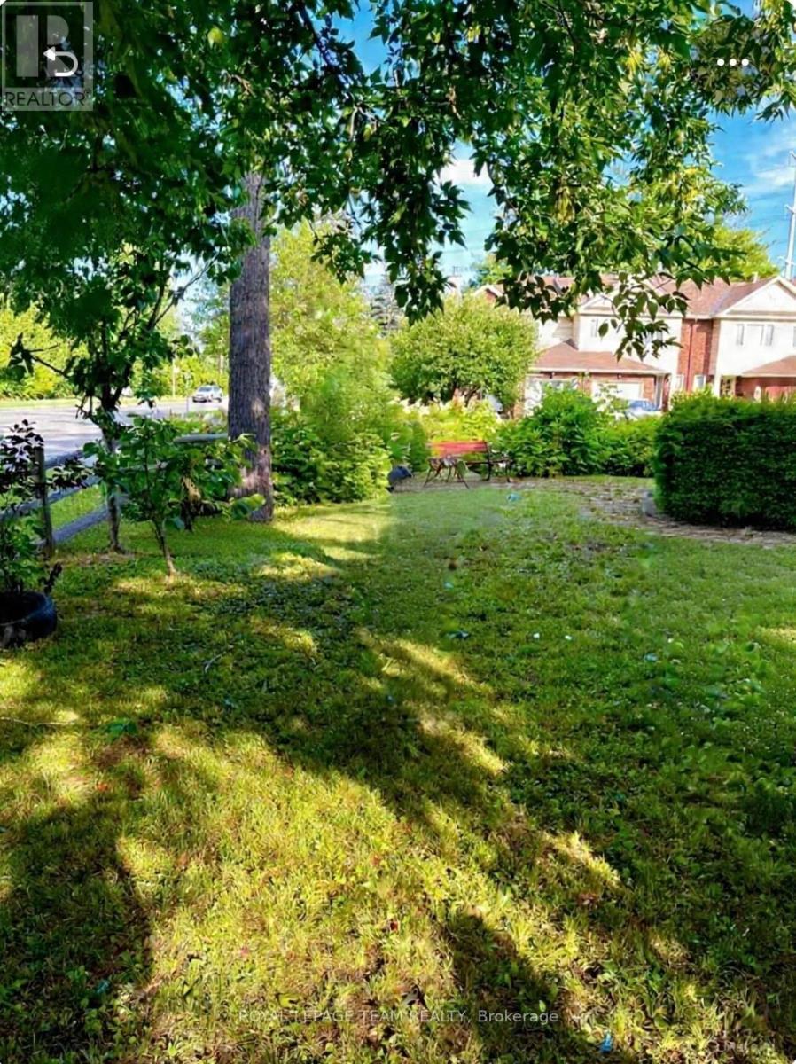 2 Furlong Crescent, Ottawa, Ontario  K2M 2J1 - Photo 50 - X12848888