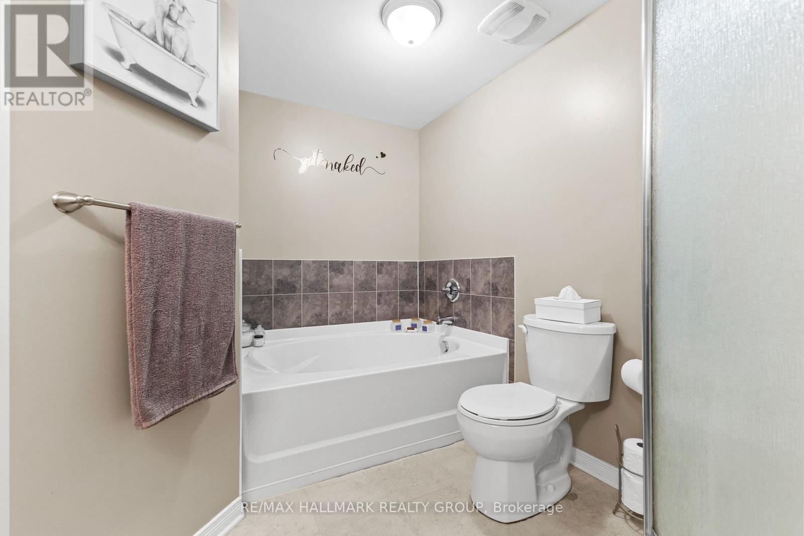 358 Galston Private, Ottawa, Ontario  K1W 0G3 - Photo 27 - X12848894