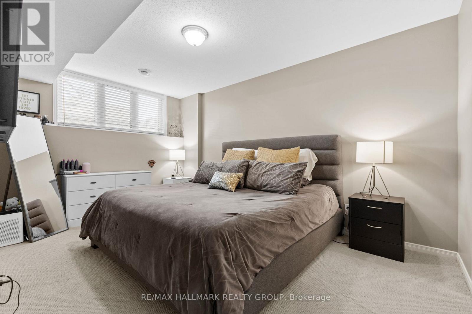 358 Galston Private, Ottawa, Ontario  K1W 0G3 - Photo 29 - X12848894