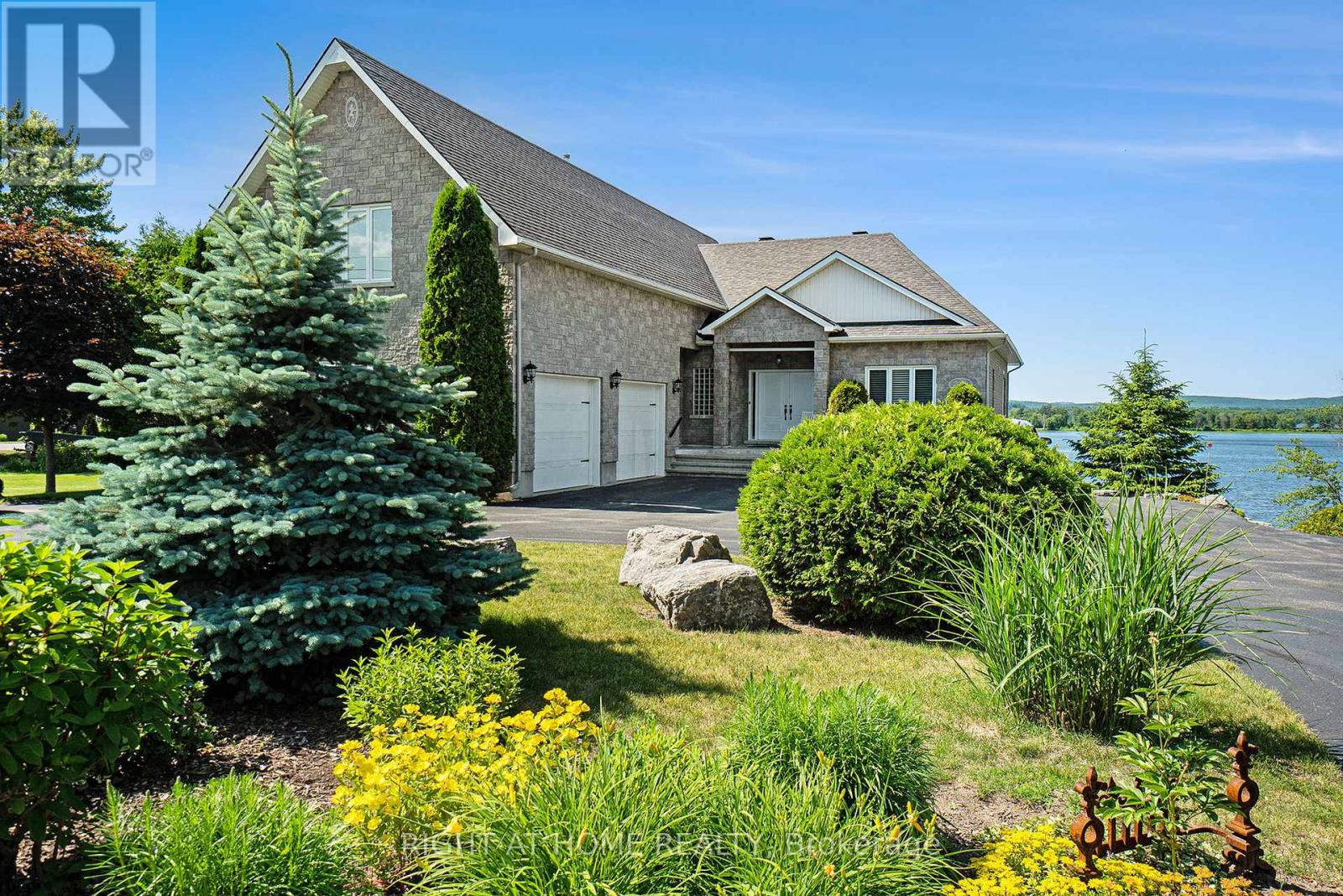 UNIT 3 - 3001 PRINCIPALE STREET, Alfred and Plantagenet, Ontario