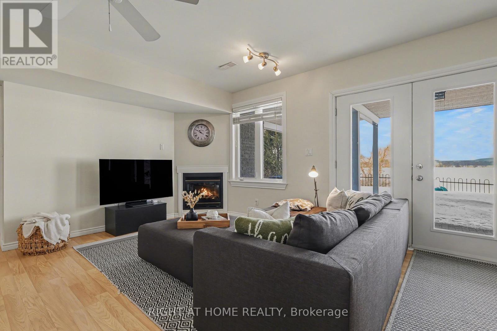 Unit 3 - 3001 Principale Street, Alfred And Plantagenet, Ontario  K0A 3K0 - Photo 10 - X12848910