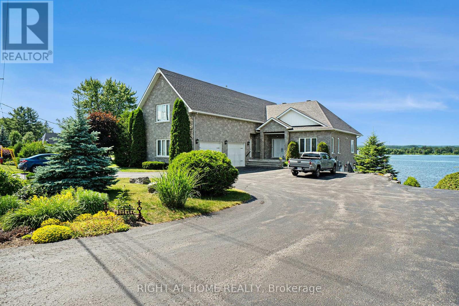 Unit 3 - 3001 Principale Street, Alfred And Plantagenet, Ontario  K0A 3K0 - Photo 2 - X12848910