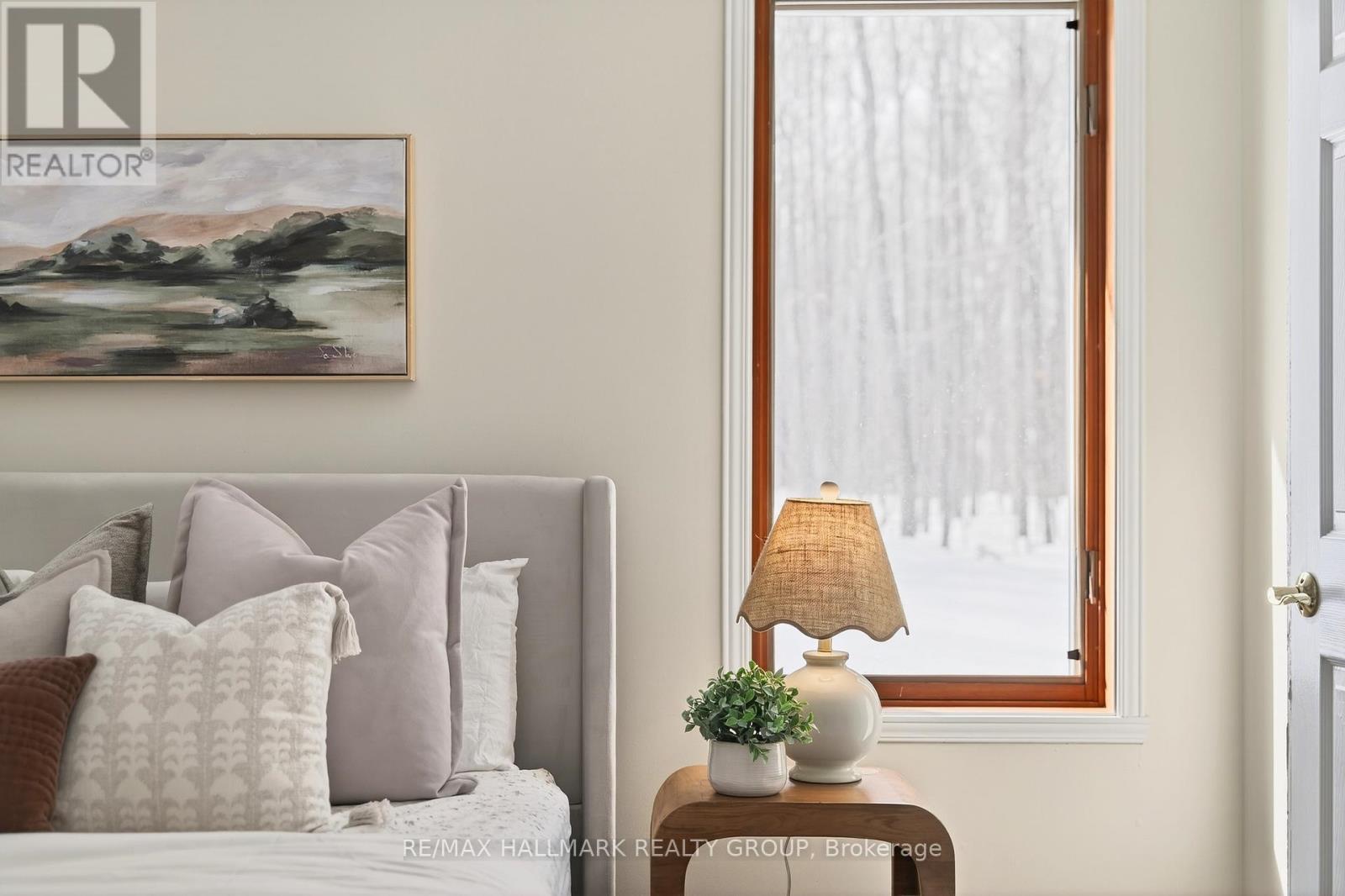 2349 Brennan Park Drive, Ottawa, Ontario  K4C 1H6 - Photo 24 - X12848970