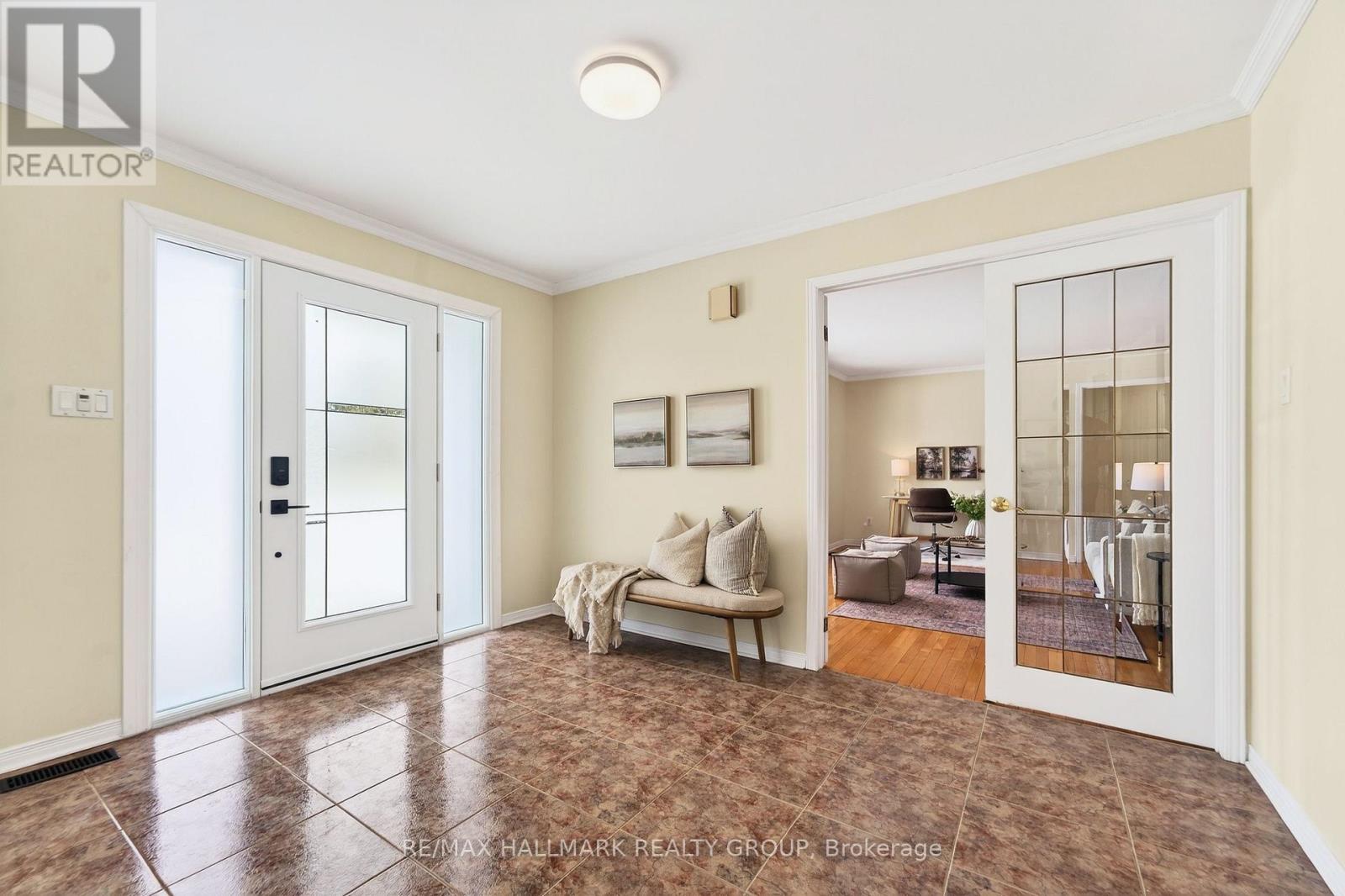 2349 Brennan Park Drive, Ottawa, Ontario  K4C 1H6 - Photo 4 - X12848970