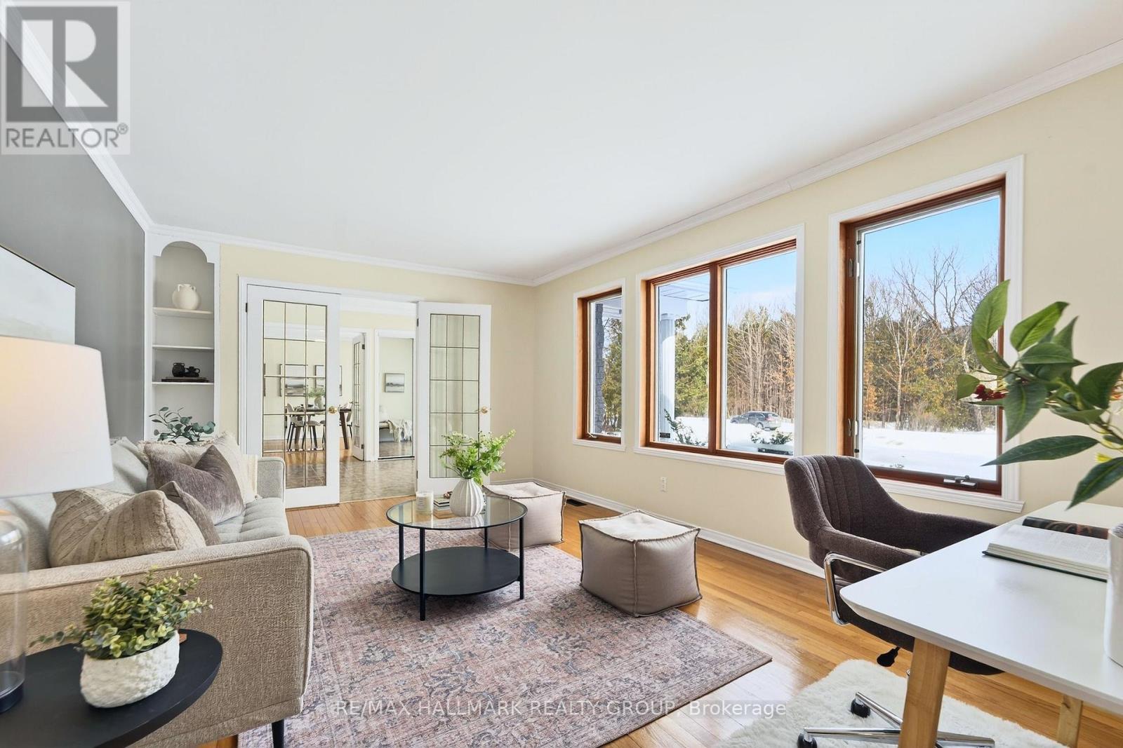 2349 Brennan Park Drive, Ottawa, Ontario  K4C 1H6 - Photo 8 - X12848970