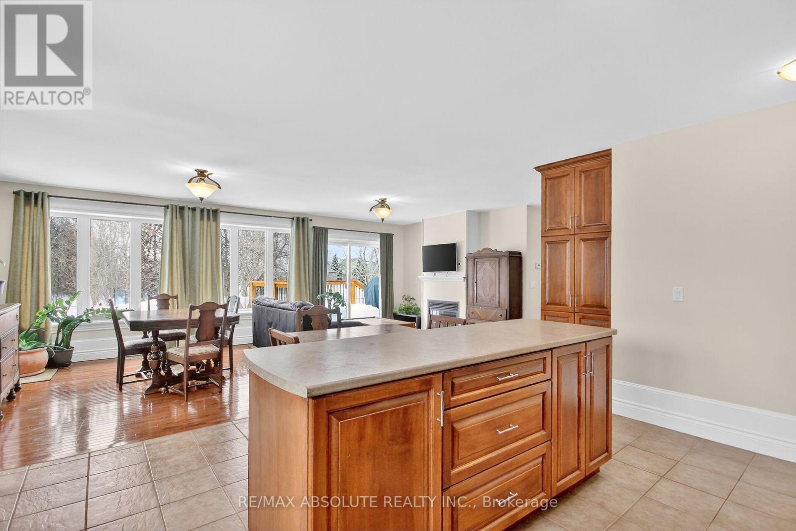 223 Jensen Court, Ottawa, Ontario  K0A 1L0 - Photo 9 - X12849004