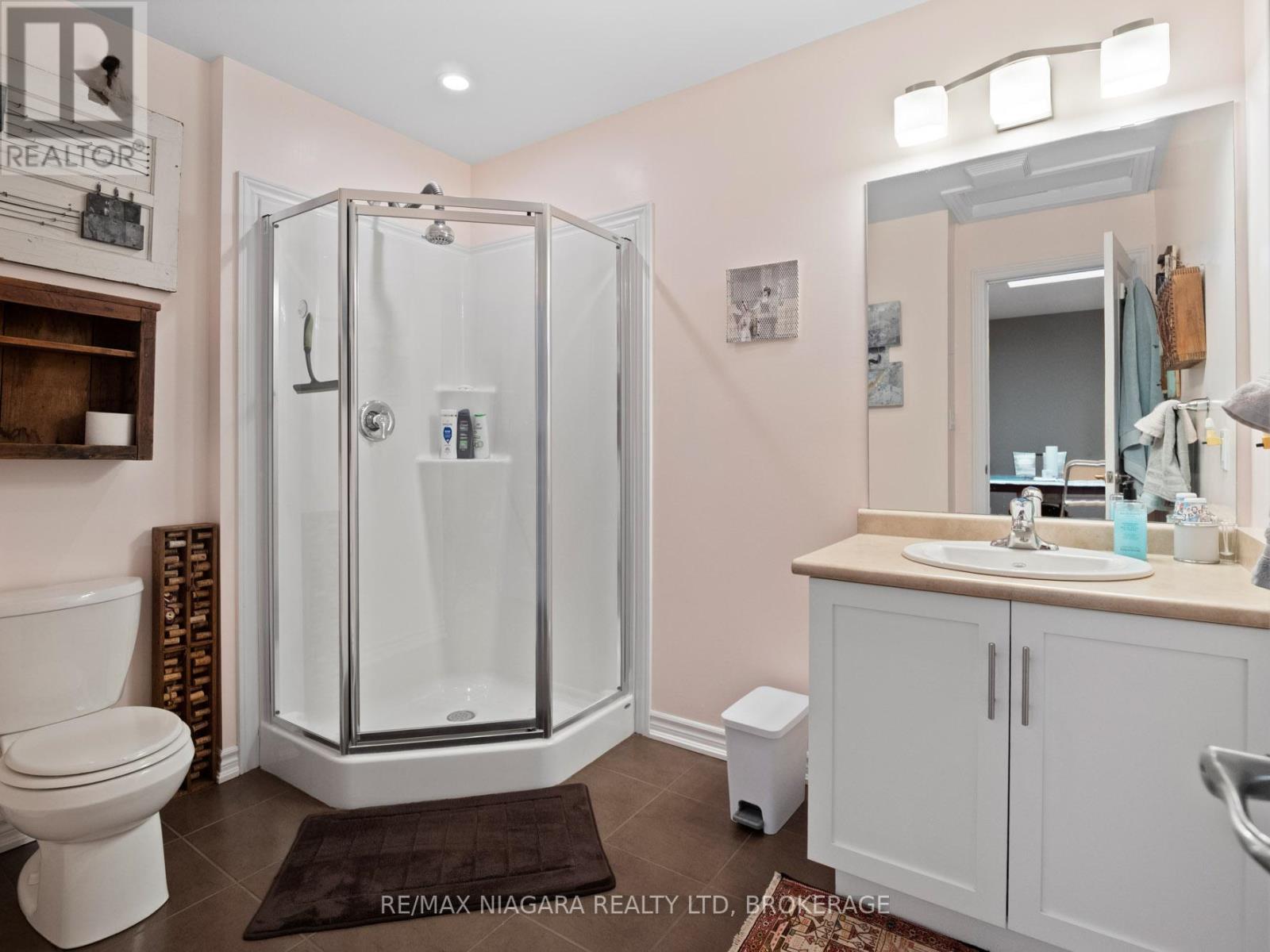 81 Bardol Avenue, Fort Erie, Ontario  L2A 6R4 - Photo 27 - X12848782