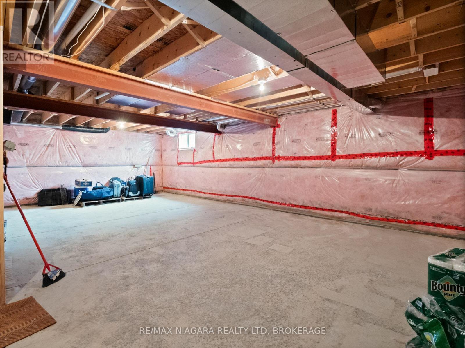 81 Bardol Avenue, Fort Erie, Ontario  L2A 6R4 - Photo 28 - X12848782